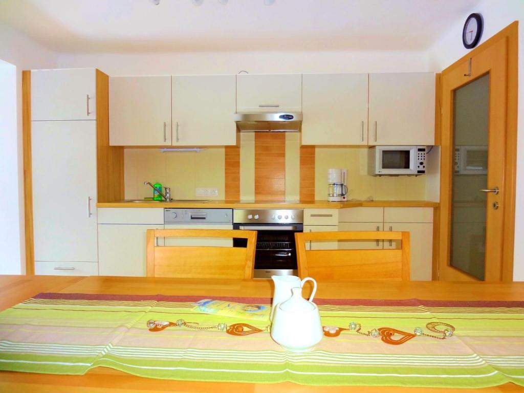 Appartementhaus Monika Flattach Quarto foto
